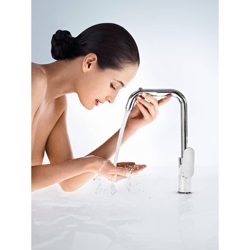 Hansgrohe Focus Смеситель для раковины 240, однорычажный, с поворотным изливом 120