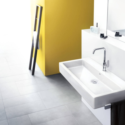 Hansgrohe Focus Смеситель для раковины 240, однорычажный, с поворотным изливом 120